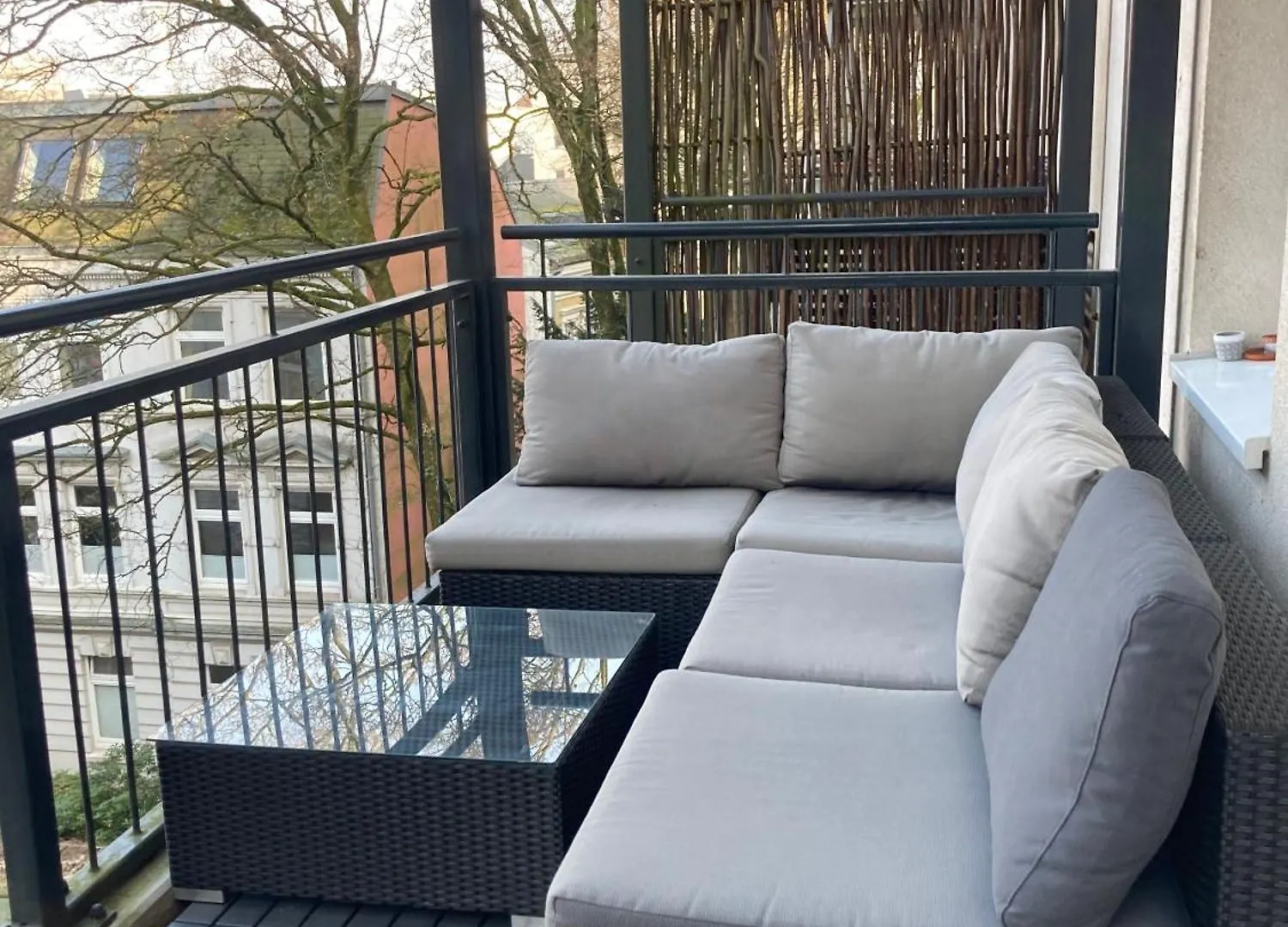 Δωμάτια σε οικογενειακή κατοικία Zentrales Zimmer Mit Eigenem Balkon Αμβούργο Γερμανία